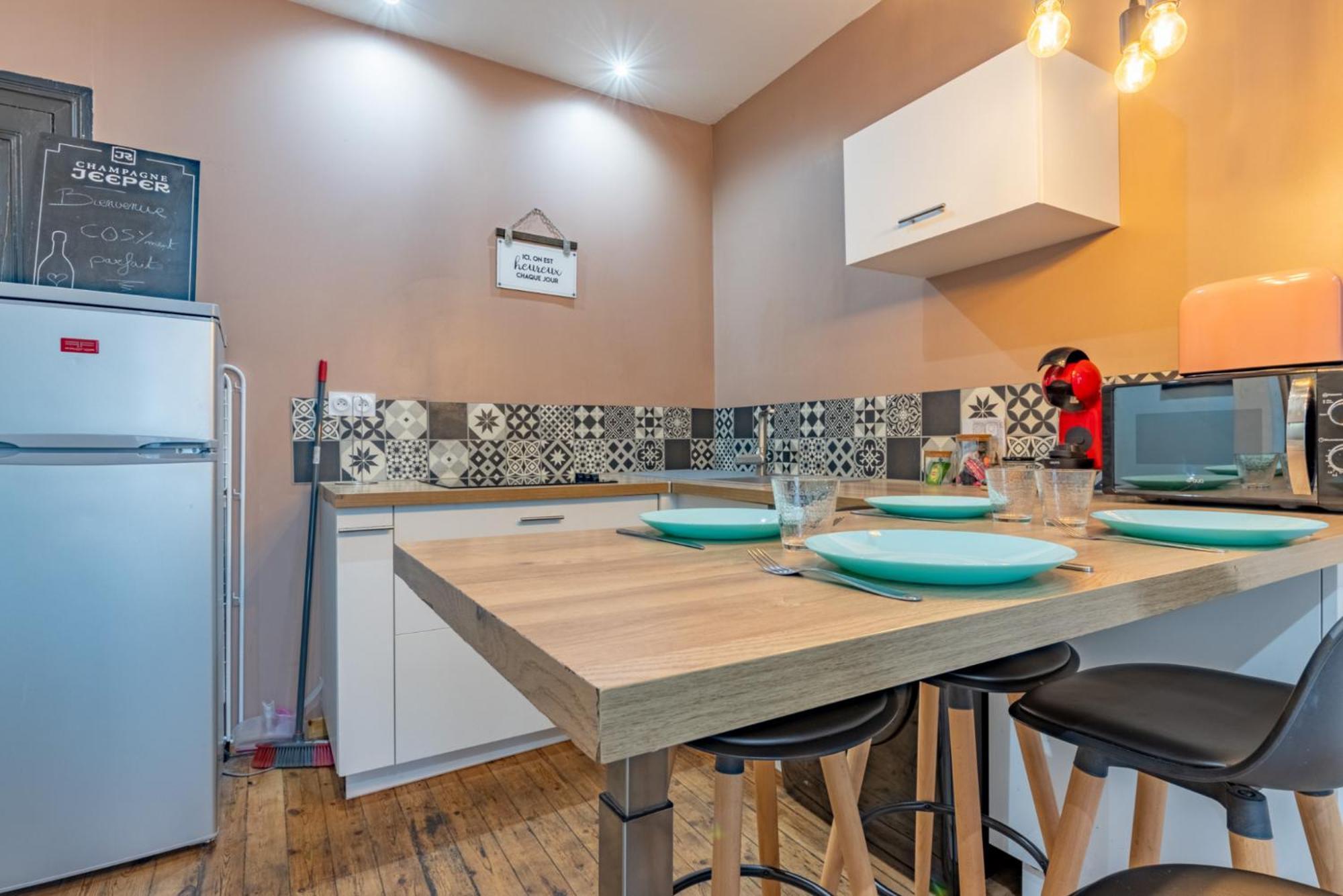 Cosyment Parfait Apartment มงโตบ็อง ภายนอก รูปภาพ